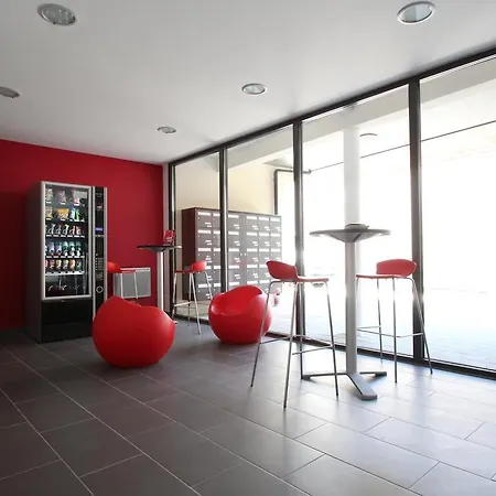 Suiteasy Sigma Aparthotel Reims